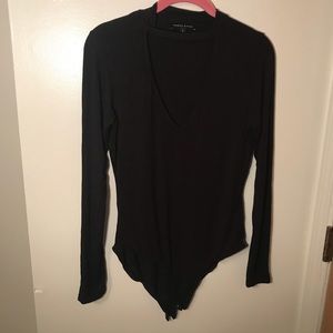 Kendall & Kylie keyhole black bodysuit